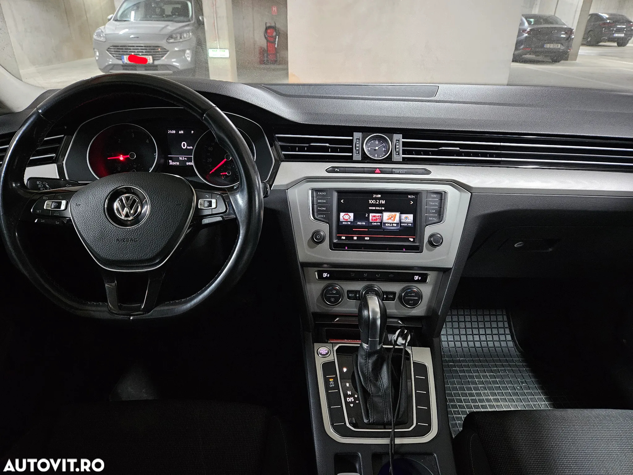 Volkswagen Passat Variant 2.0 TDI DSG Comfortline - 6
