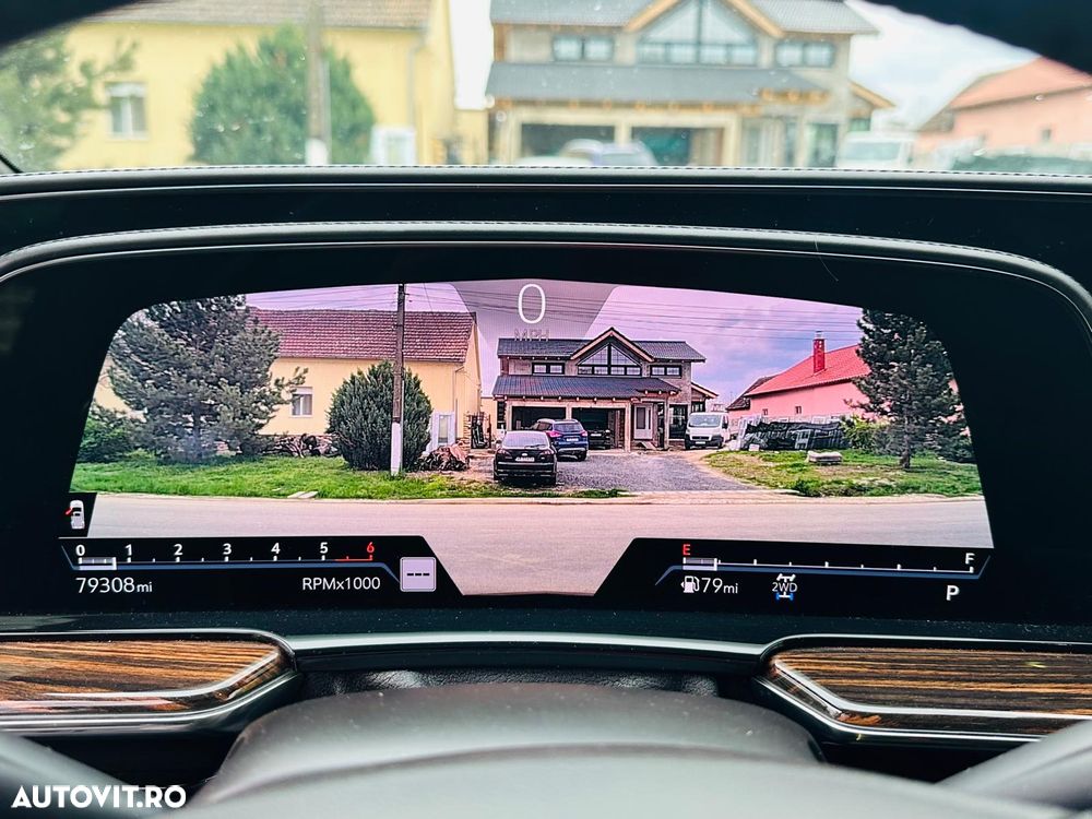 Cadillac Escalade - 6