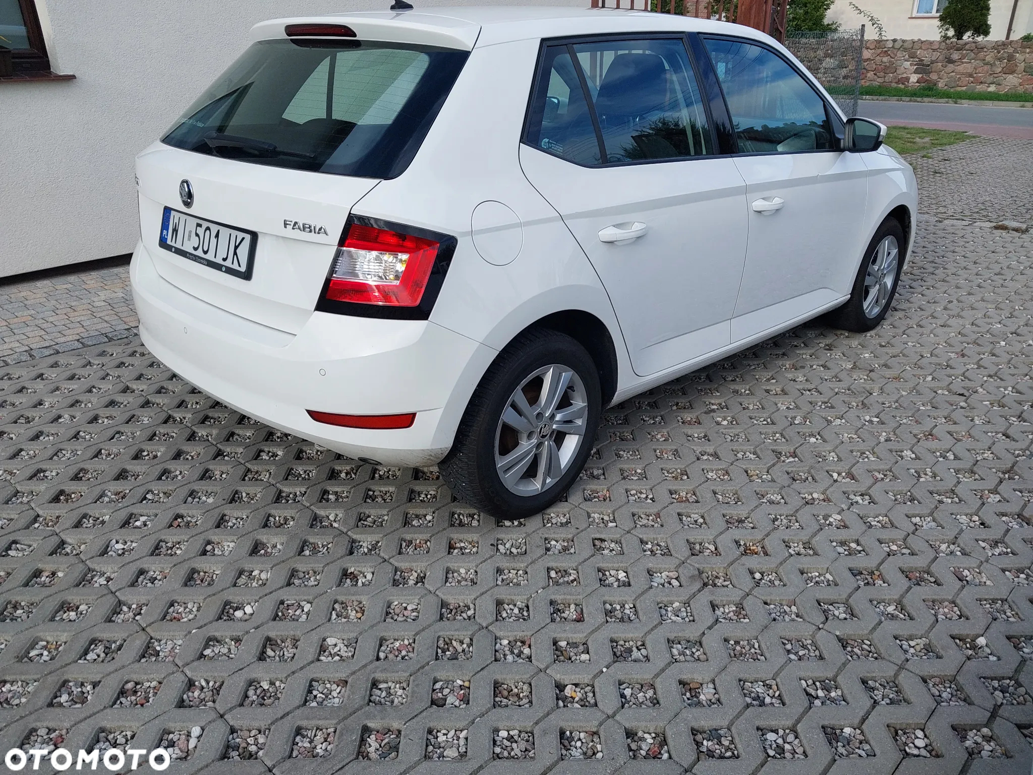 Skoda Fabia 1.0 Ambition - 6