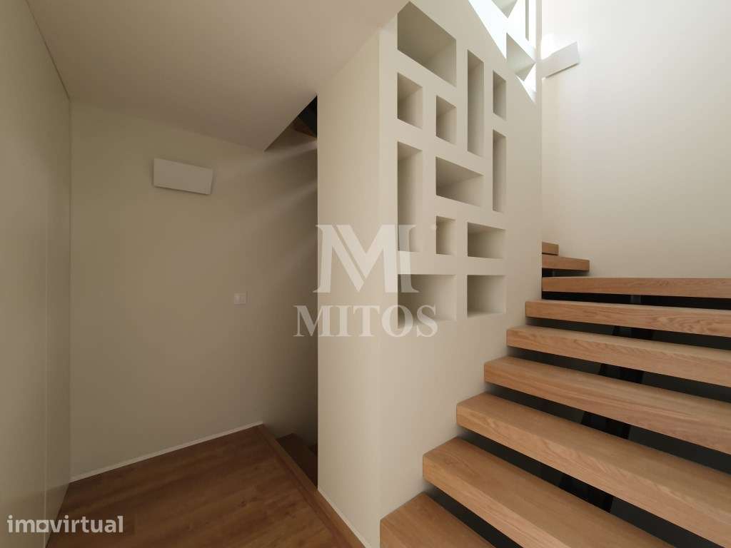 Moradia Duplex com Rooftop para venda no Centro Histórico - Grande imagem: 3/11
