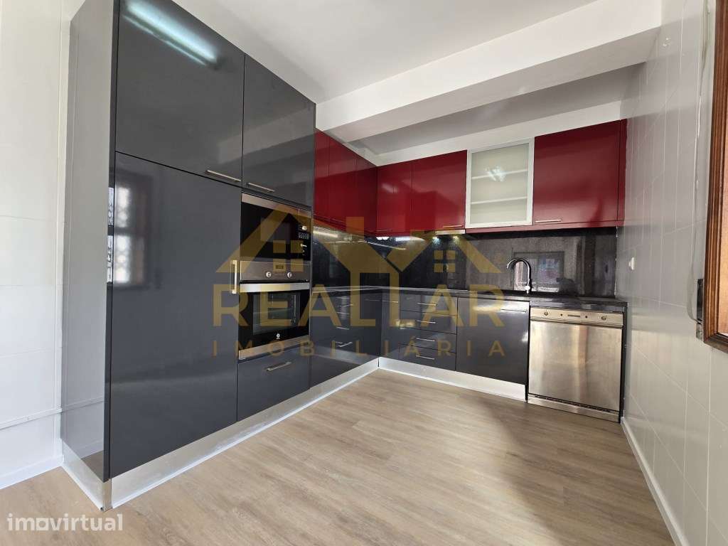 Apartamento T2 em Rio Tinto - Grande imagem: 2/31