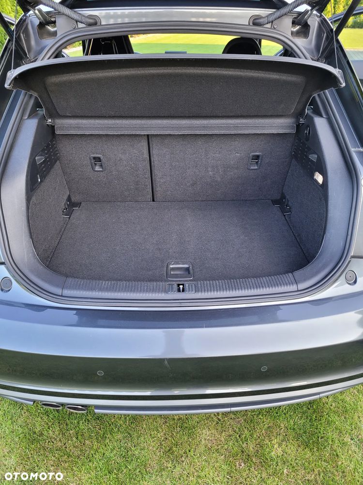 Audi A1 3-drzwiowe 1.4 TFSI S tronic S line edition m S line Sportpaket - 21