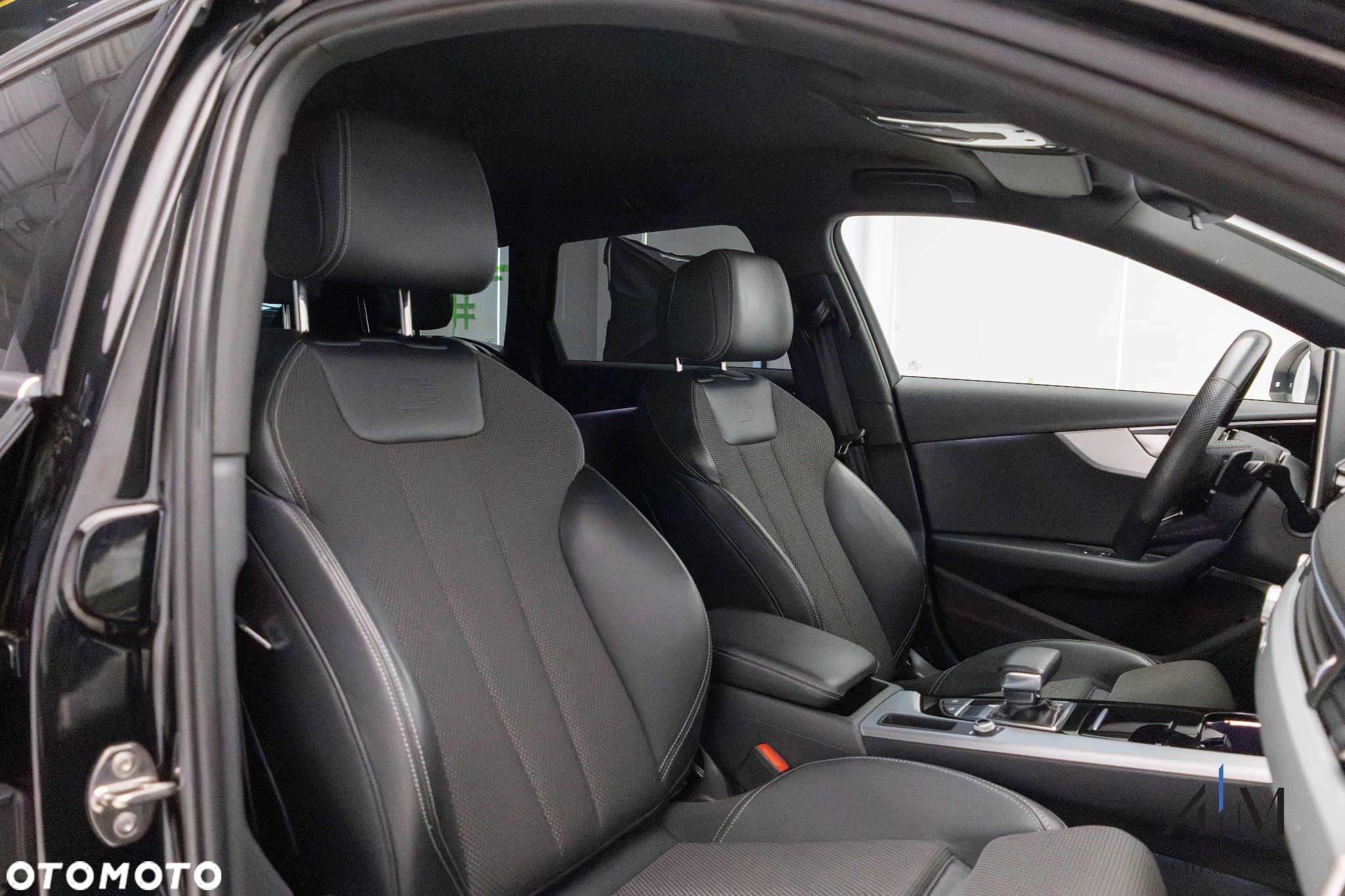 Audi A4 - 24
