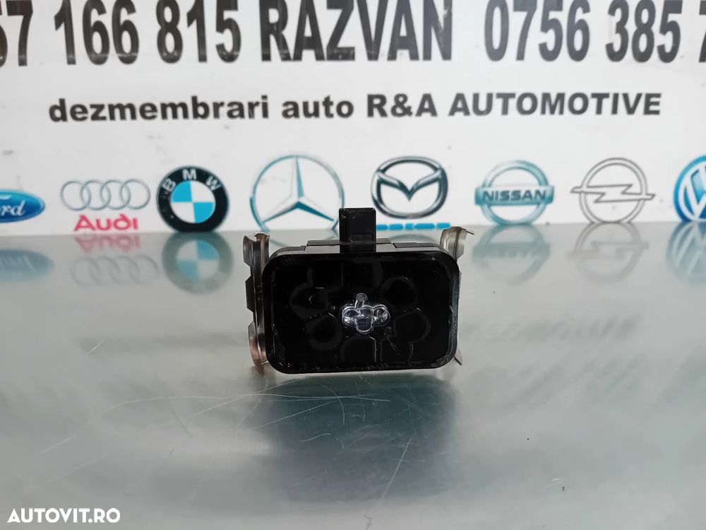 Senzor Ploaie Lumini Ford Kuga 1 I An 2008-2013 Cod 3S7T-17D547-AB - 2
