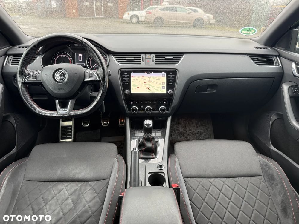 Skoda Octavia 2.0 TSI RS 230 - 20