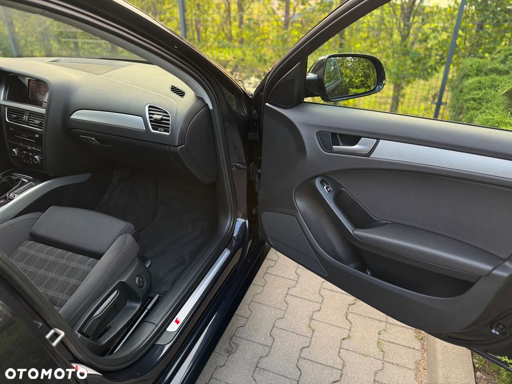Audi A4 Avant 2.0 TDI DPF S line Sportpaket - 34