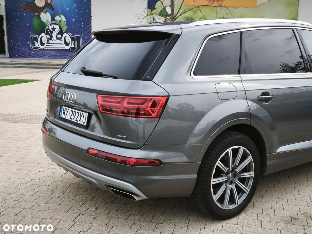 Audi Q7 - 11