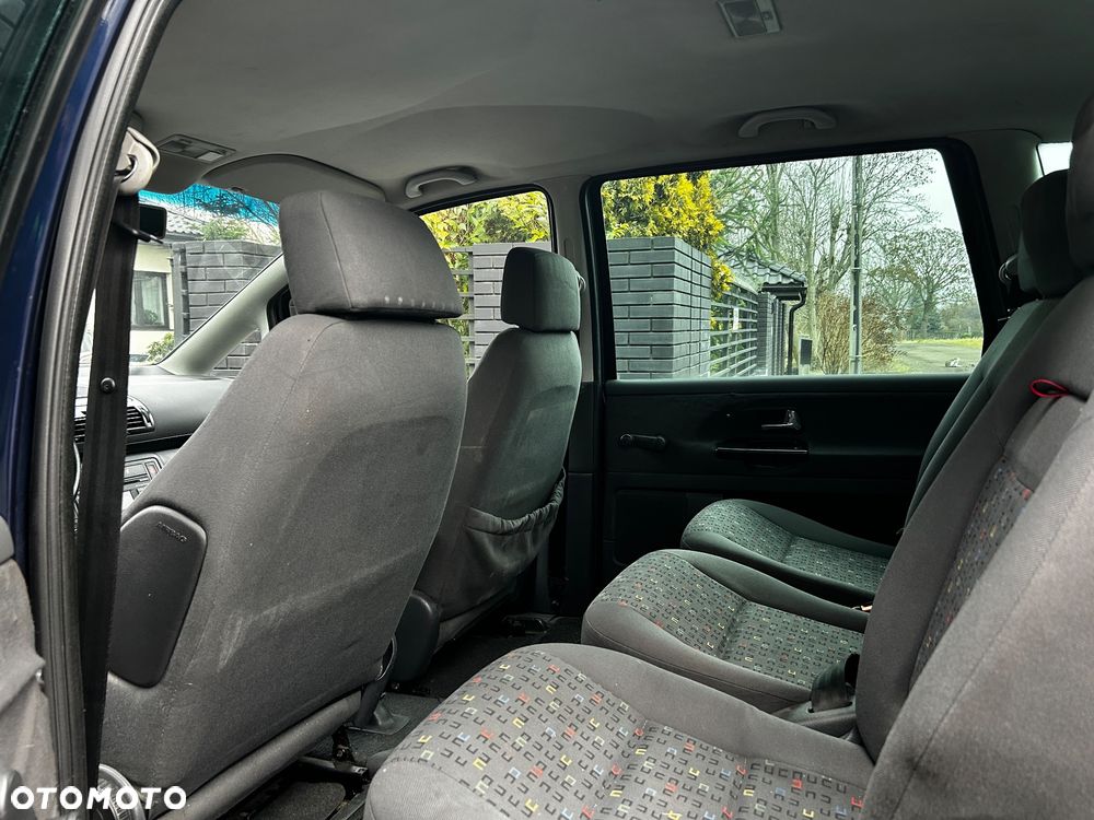 Volkswagen Sharan 1.8T Highline - 19