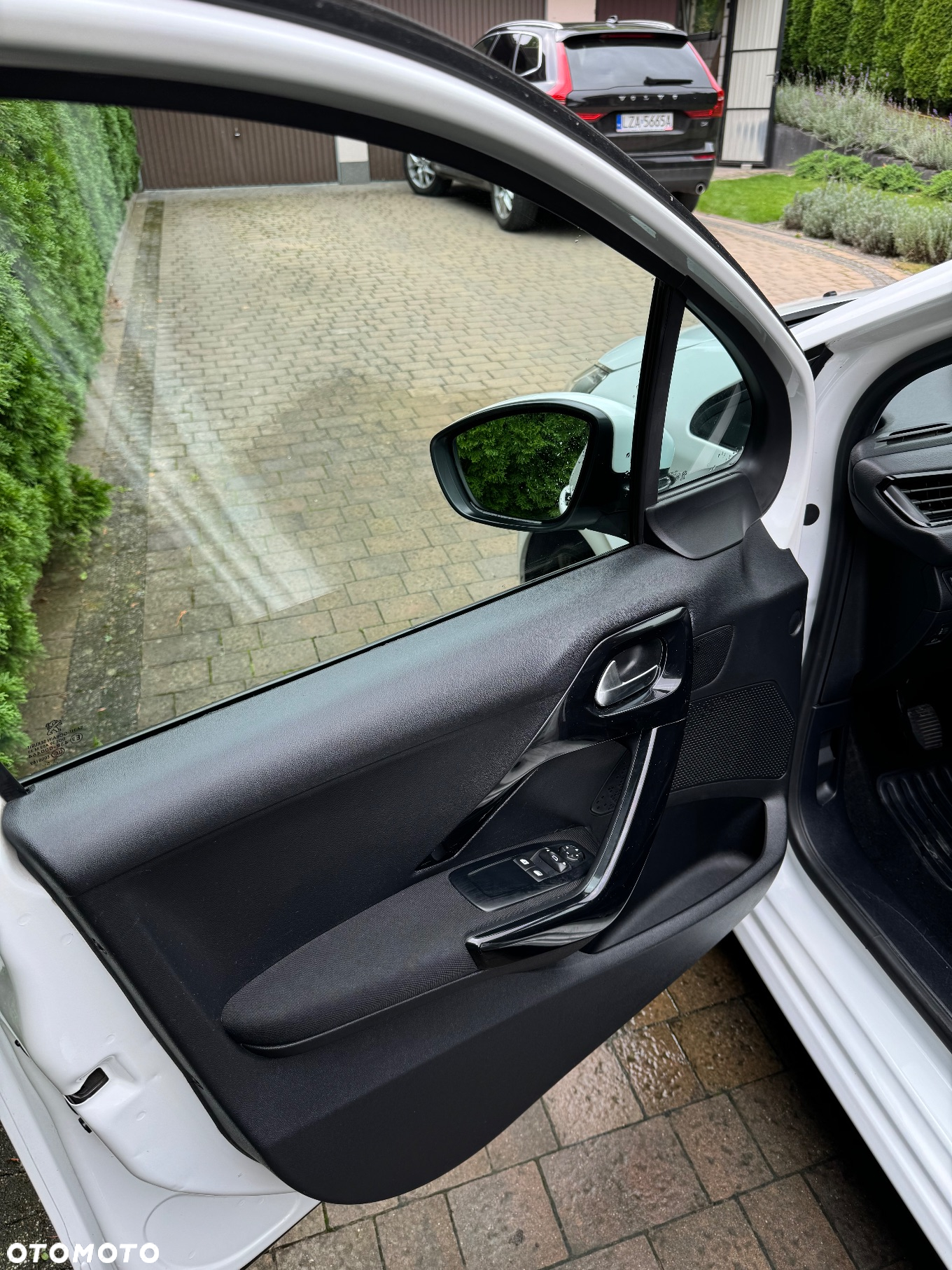 Peugeot 208 1.6 BlueHDi Active - 13