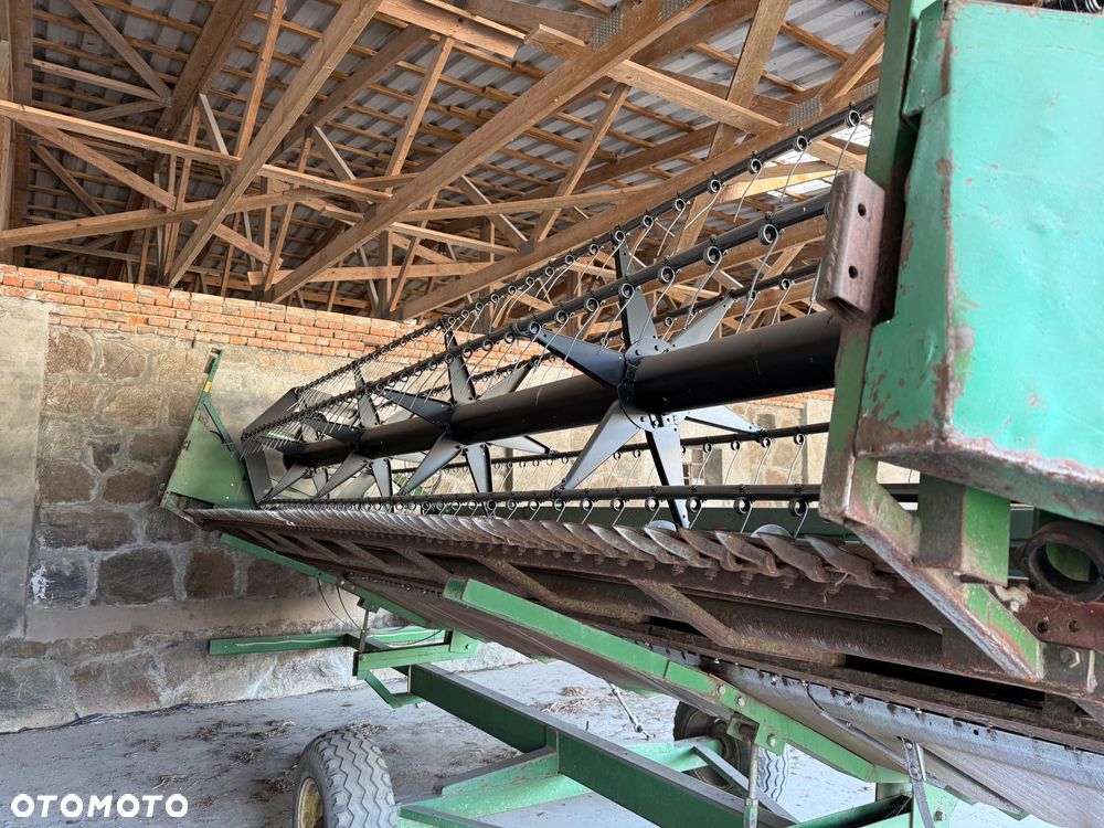 John Deere W650 - 11