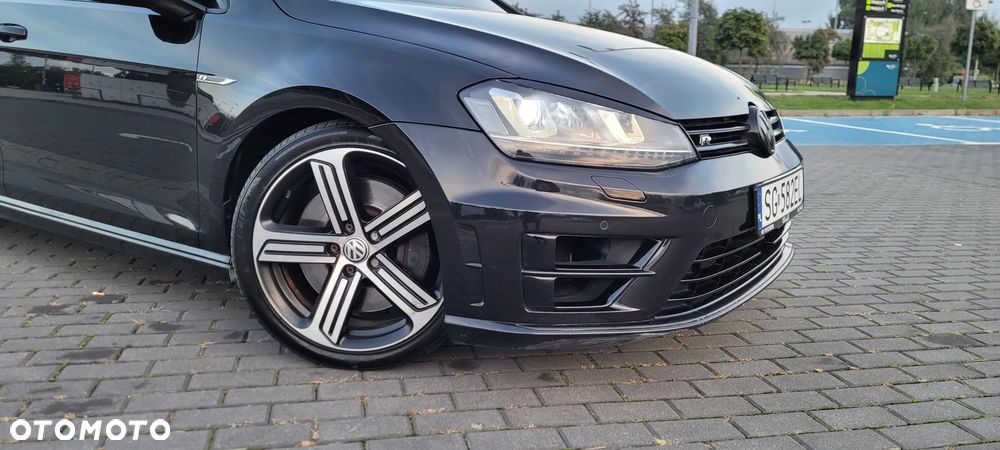 Volkswagen Golf - 3