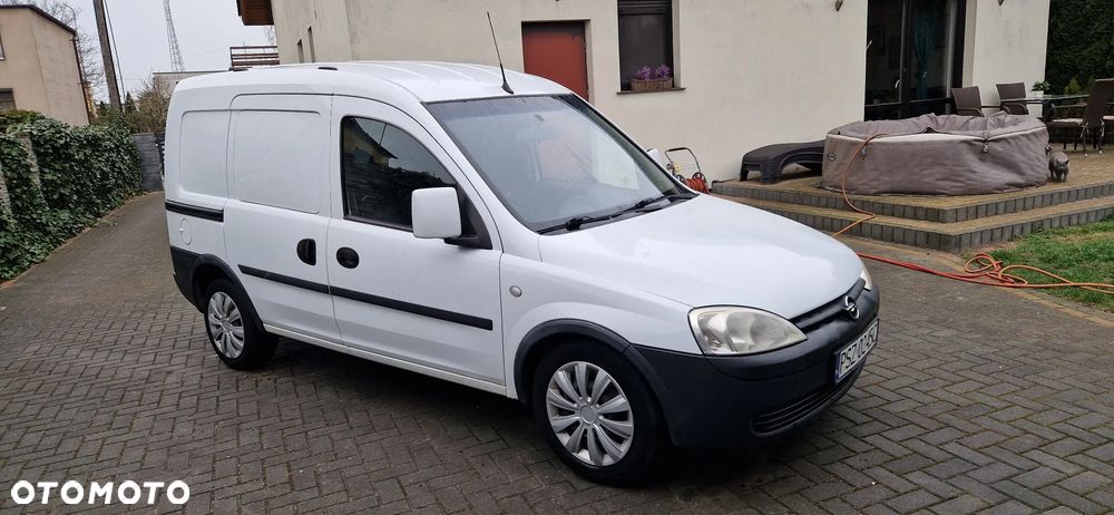Opel Combo Tour Cosmo - 3