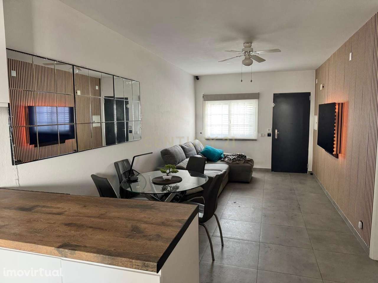 Moradia T2 Totalmente Renovada com Logradouro, Anexos e Vista Campo – - Grande imagem: 2/26