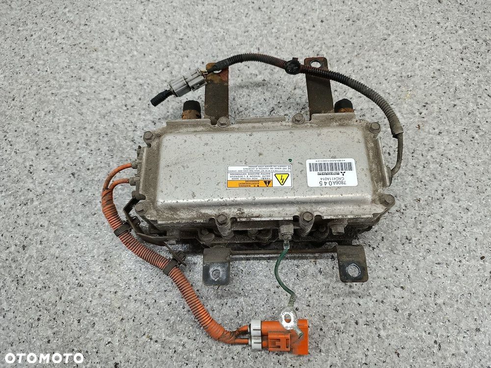 PODGRZEWACZ WODY PEUGEOT ION 7806A045 CAC411A014 16 kWh - 2