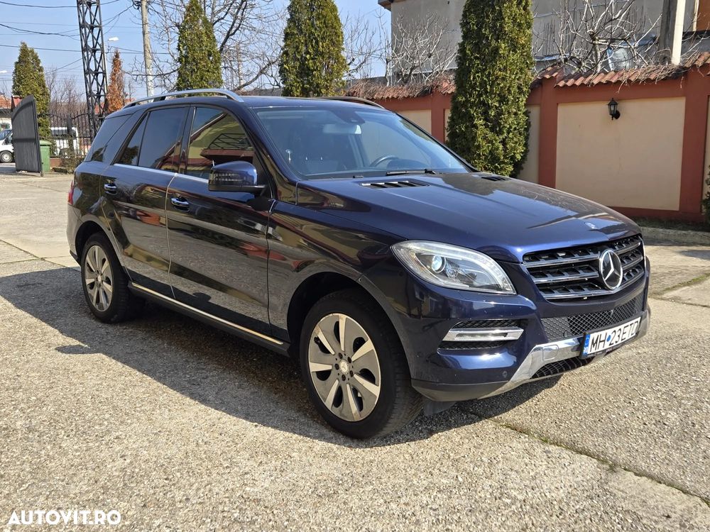 Mercedes-Benz ML 350 BlueTEC 4MATIC 7G-TRONIC - 7