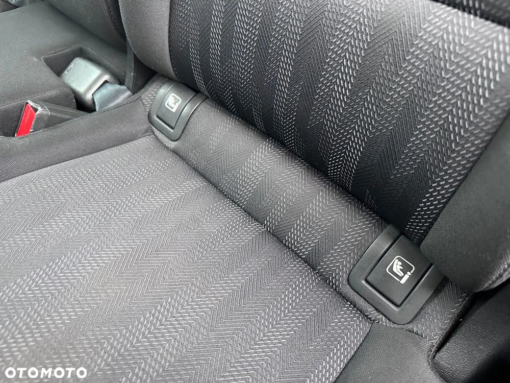 Kia Sportage 1.6 GDI M 2WD - 24