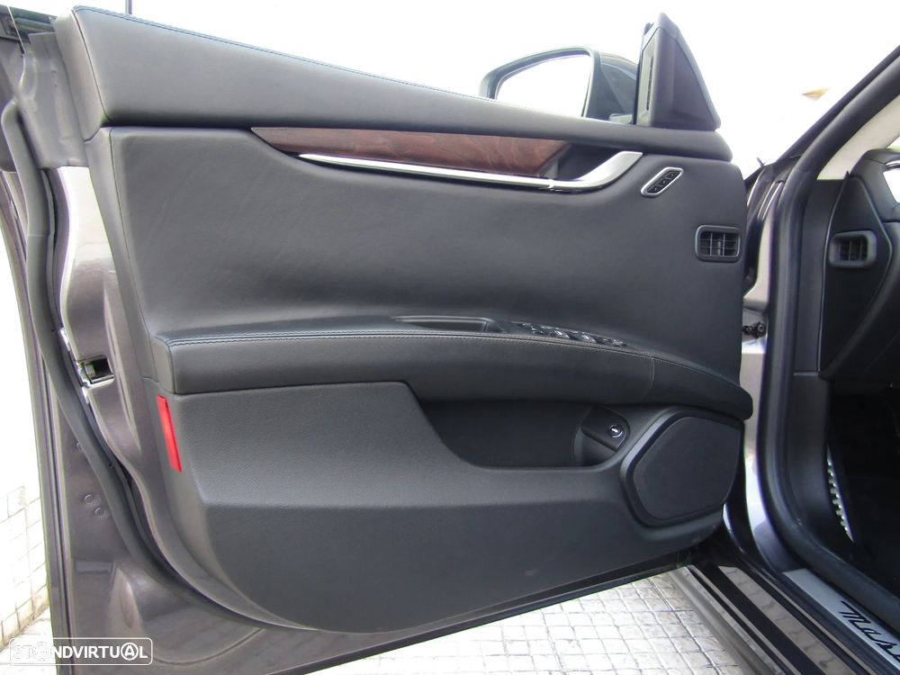 Maserati Ghibli Auto S Q4 - 12