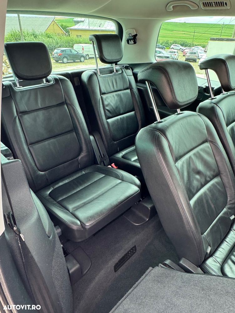 Volkswagen Sharan 2.0 TDI DSG BlueMotion Technology Highline - 13