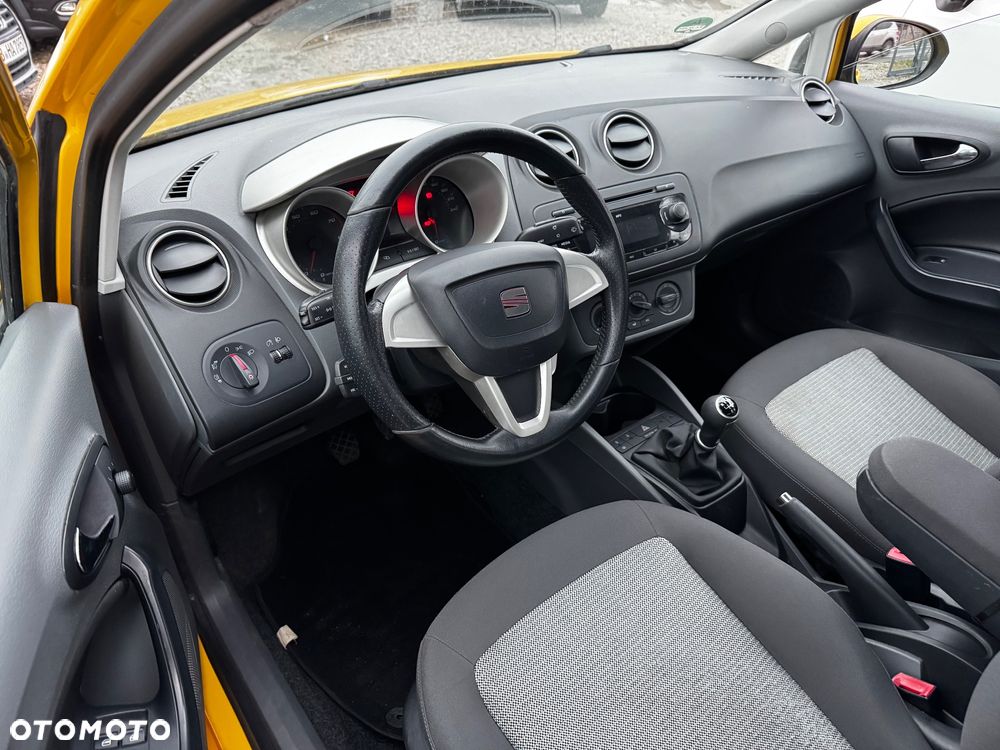 Seat Ibiza 1.4 16V Style - 29