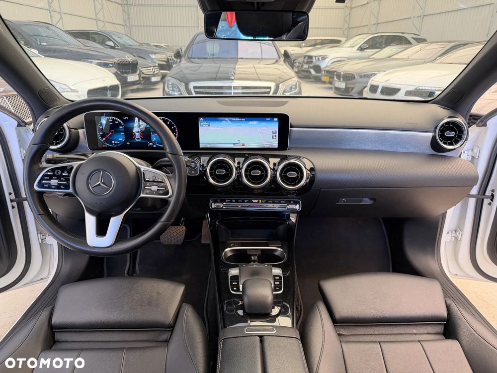 Mercedes-Benz Klasa A 220 7G-DCT AMG Line - 7