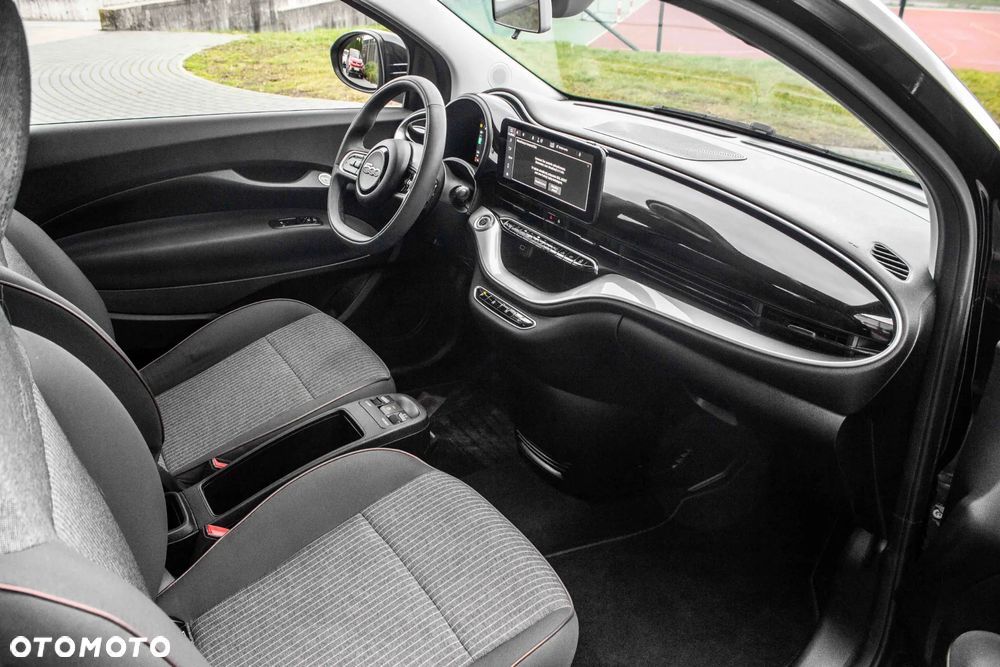 Fiat 500 42 kWh La Prima by Bocelli - 25