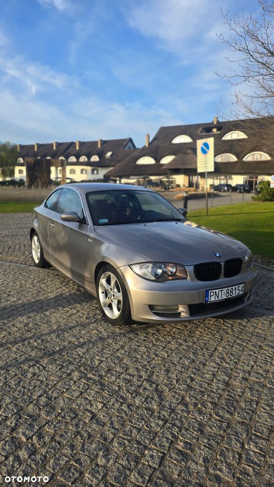 BMW Seria 1 120d - 4