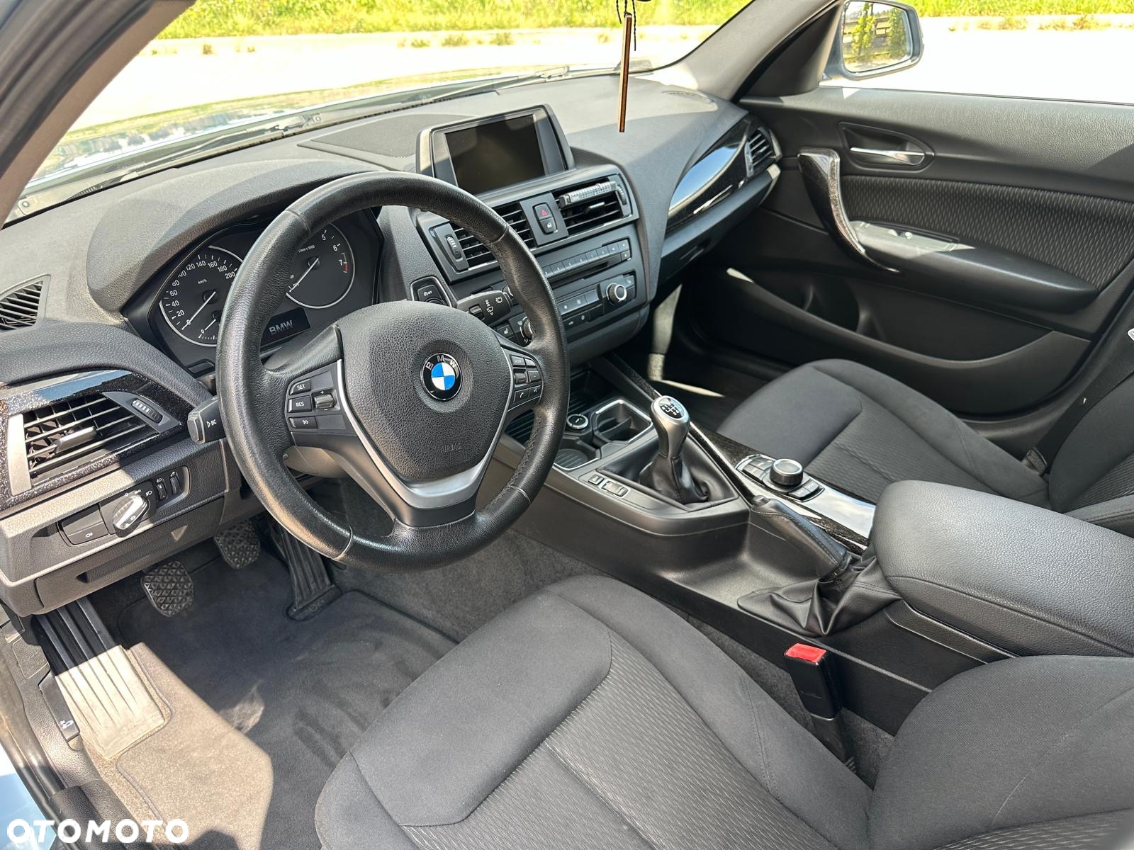 BMW Seria 1 116i - 9