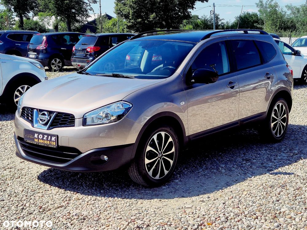 Nissan Qashqai+2 2.0 Tekna Premium - 2