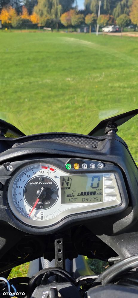 Suzuki DL - 6