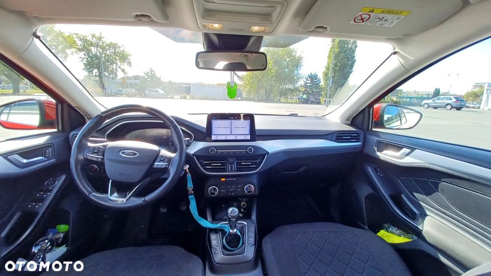 Ford Focus 1.5 TDCi Trend - 9