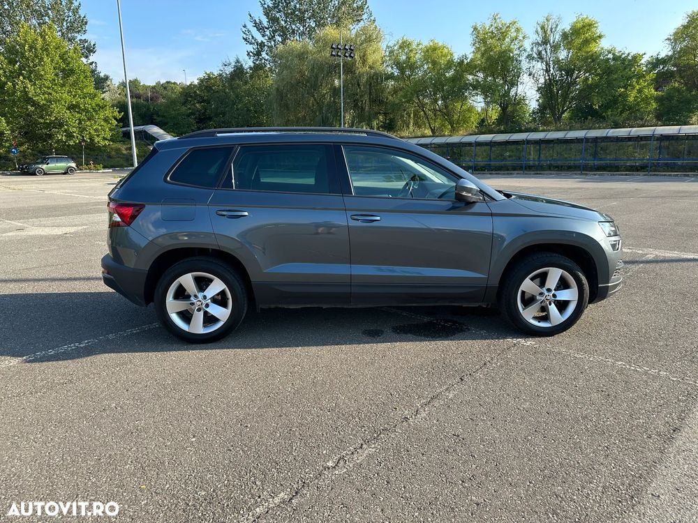 Skoda Karoq 1.6 TDI DSG Style - 6