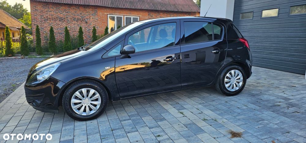 Opel Corsa 1.2 16V Innovation - 8