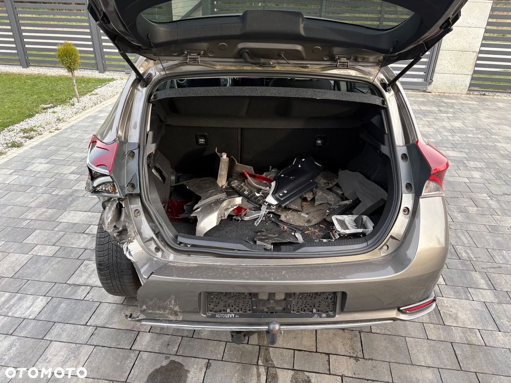 Toyota Auris - 23
