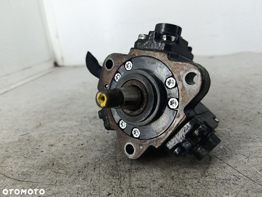 POMPA WTRYSKOWA OPEL ASTRA H 0445010156  0055206679 BOSCH 1.9 CDTI - 4