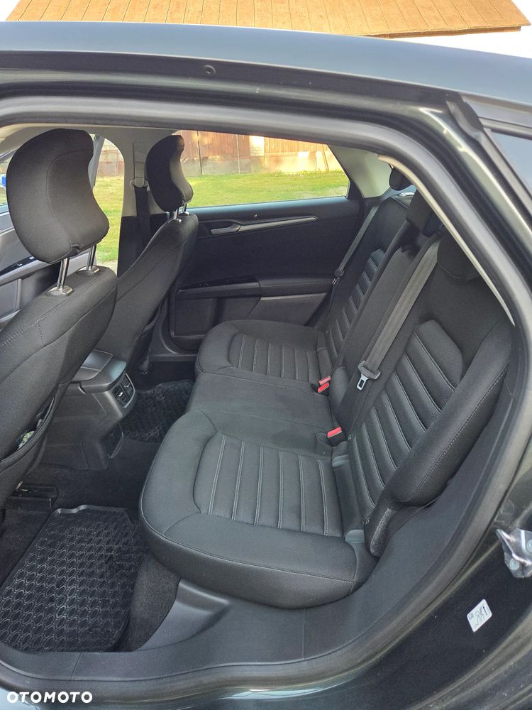Ford Mondeo 2.0 TDCi Trend - 12
