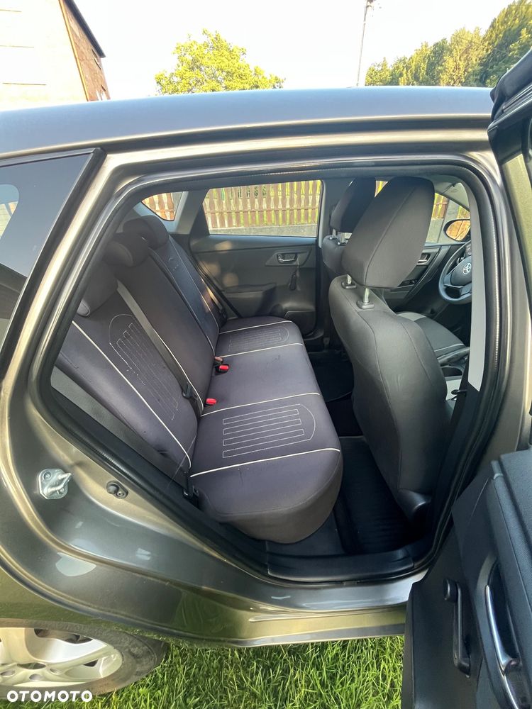 Toyota Auris 1.33 VVT-i Active - 6