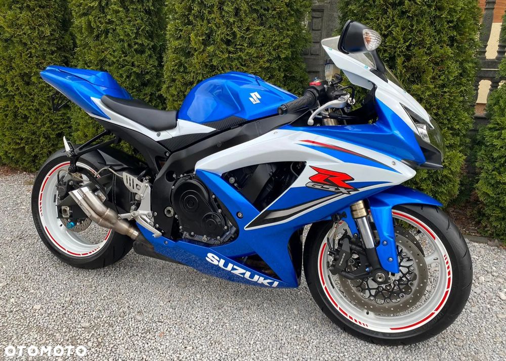 Suzuki GSX-R - 1