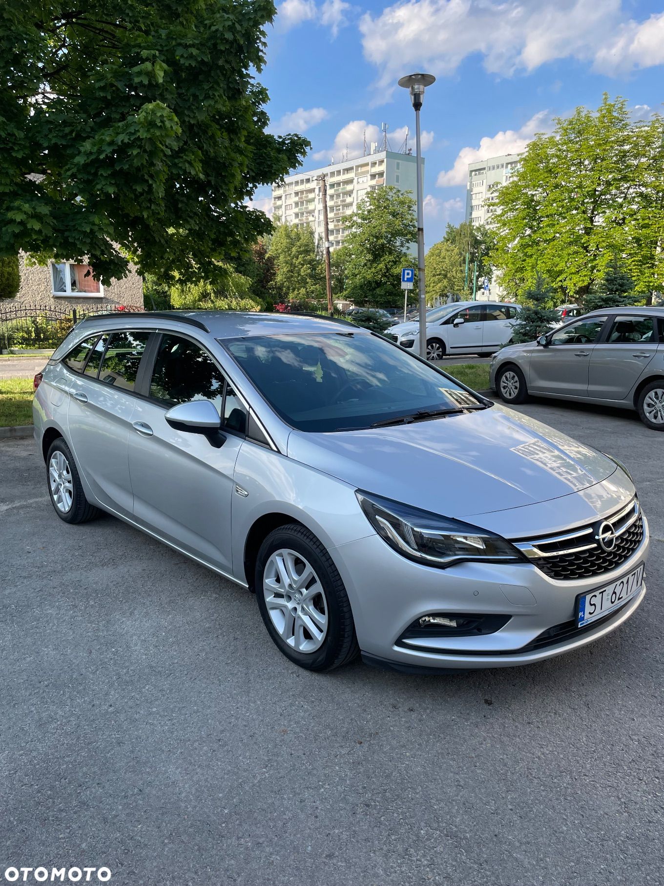 Opel Astra V 1.4 T Enjoy - 1