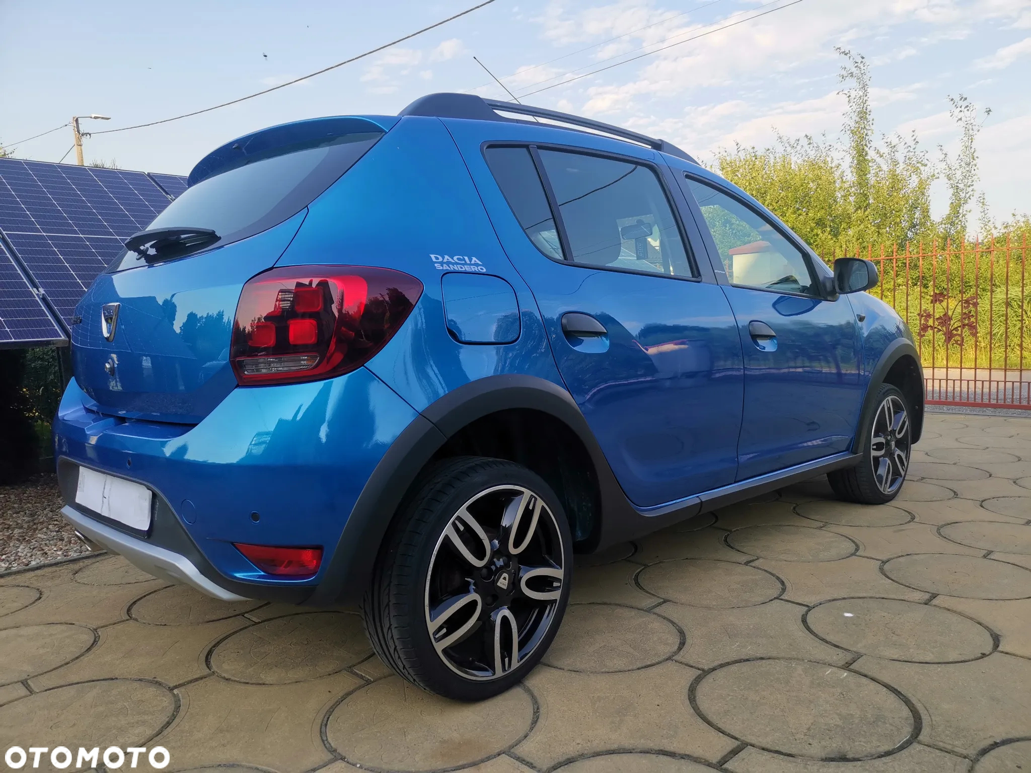 Dacia Sandero Stepway dCi 90 (S&S) Essential - 4