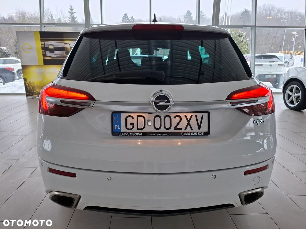 Opel Insignia 2.8 T V6 OPC - 4