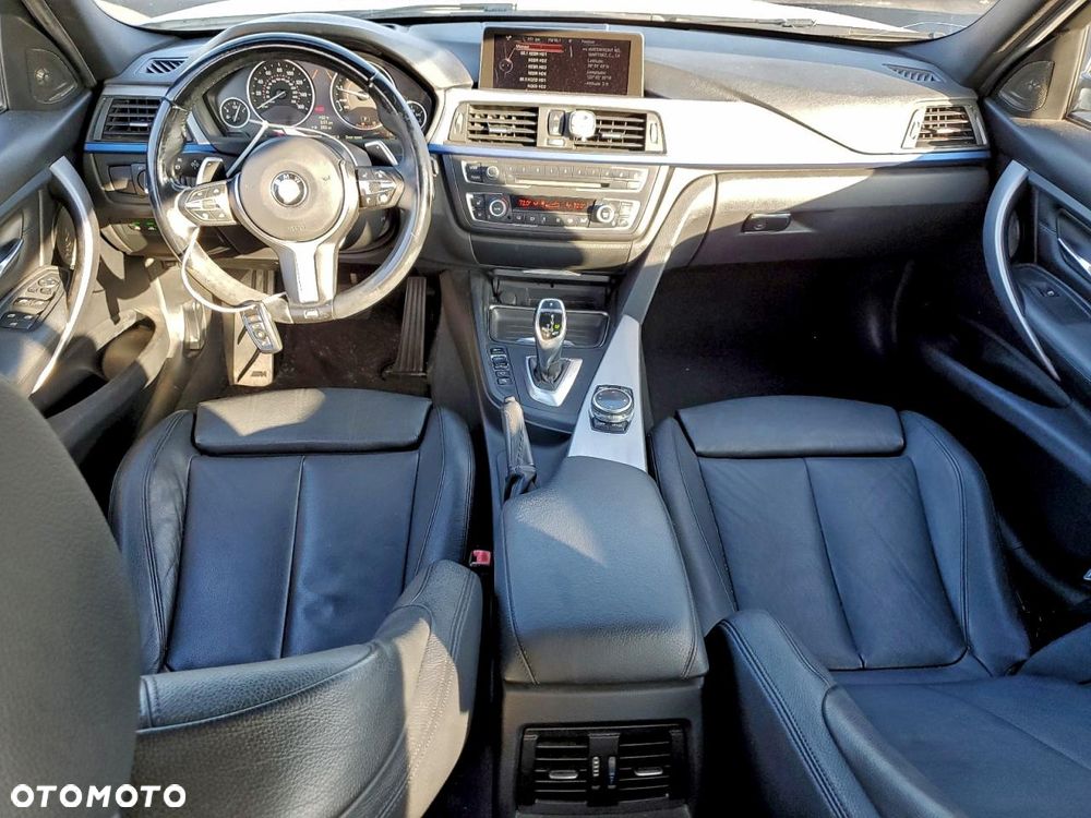 BMW Seria 3 335i xDrive Sport-Aut - 7