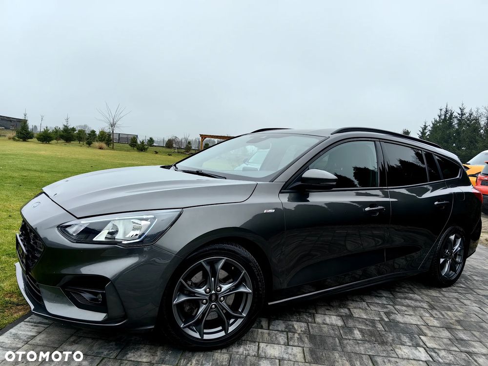 Ford Focus 1.5 EcoBlue Start-Stopp-System ST-LINE - 11