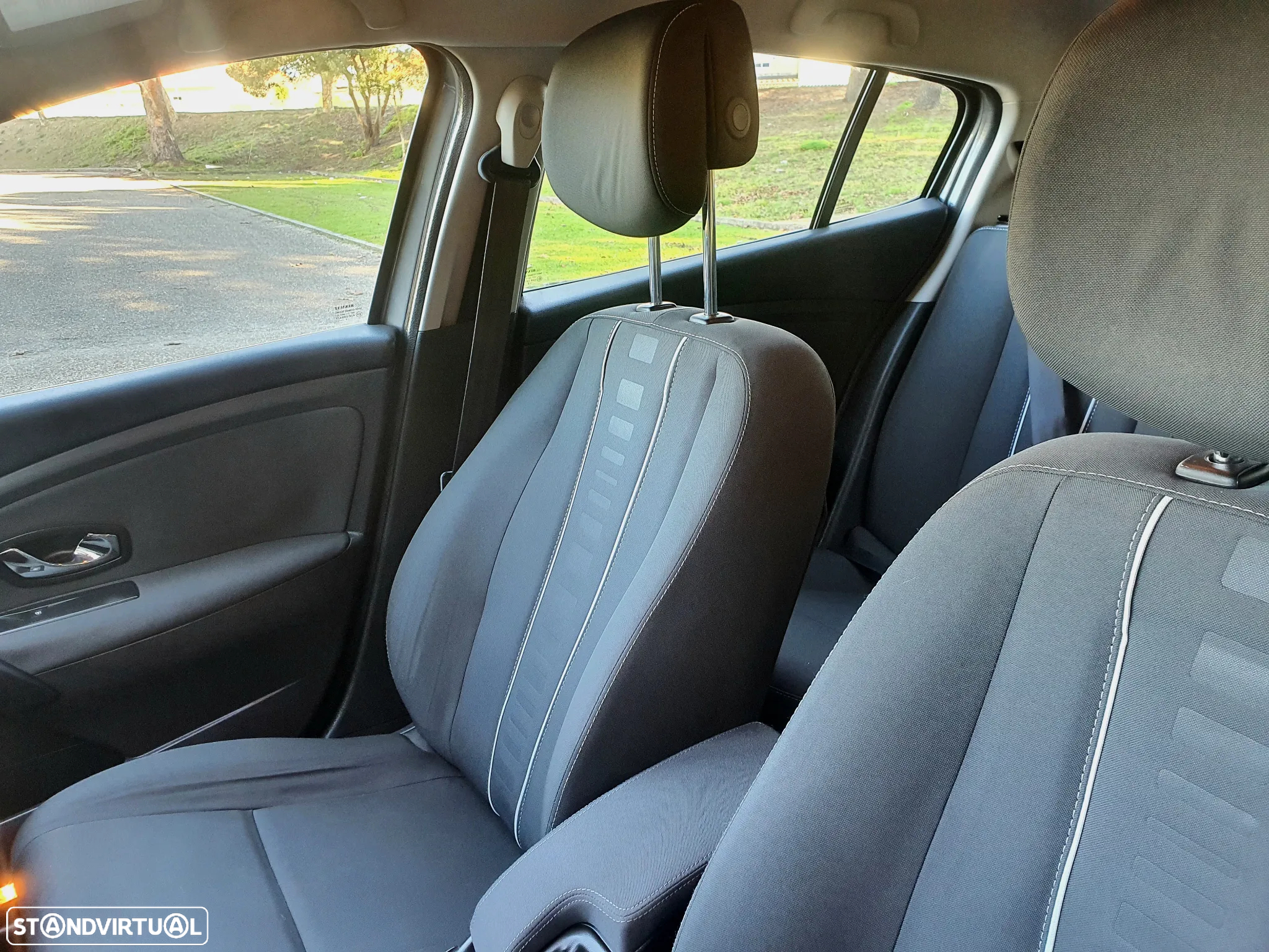 Renault Mégane 1.5 dCi Confort SS - 4