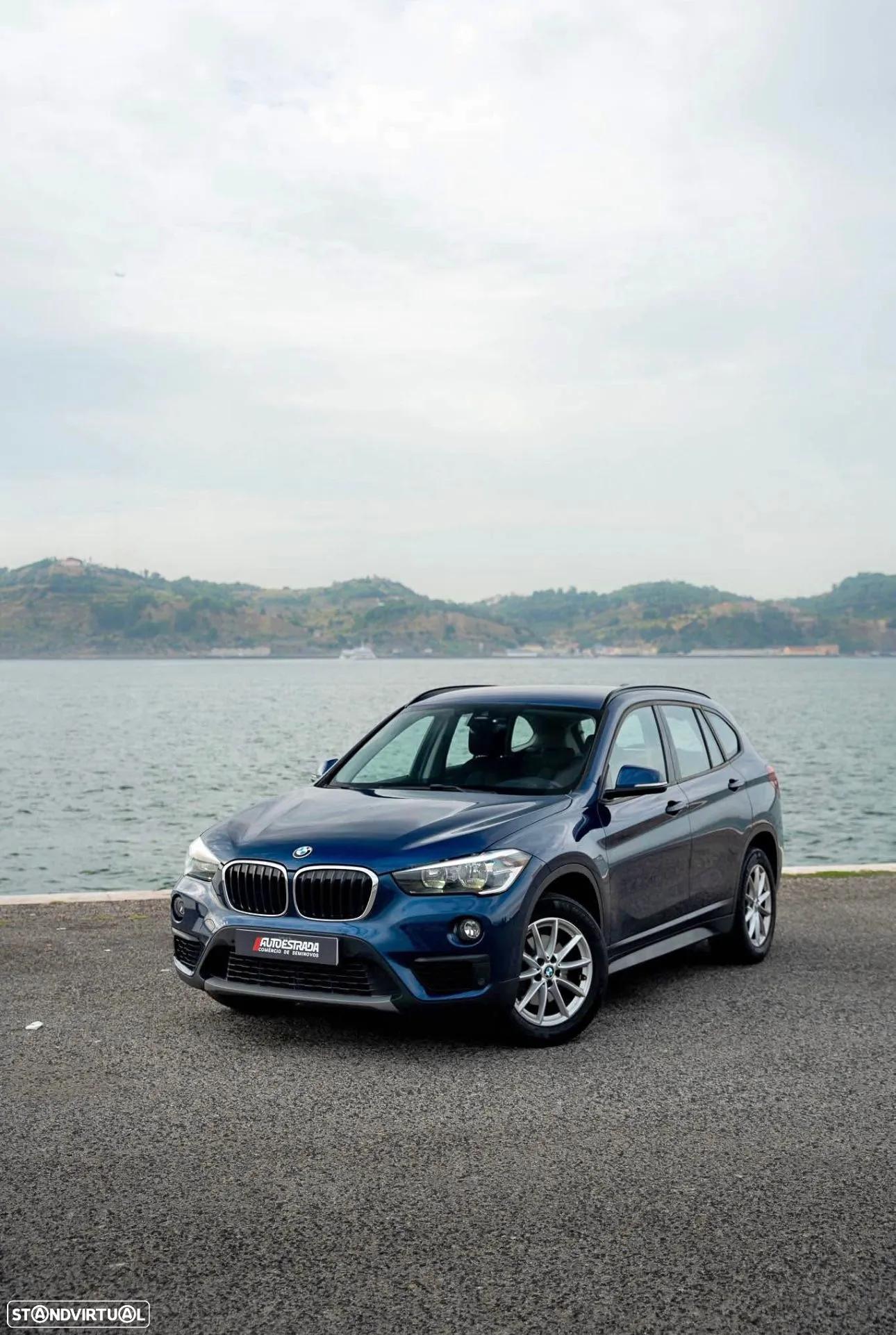 BMW X1 18 d xDrive - 41