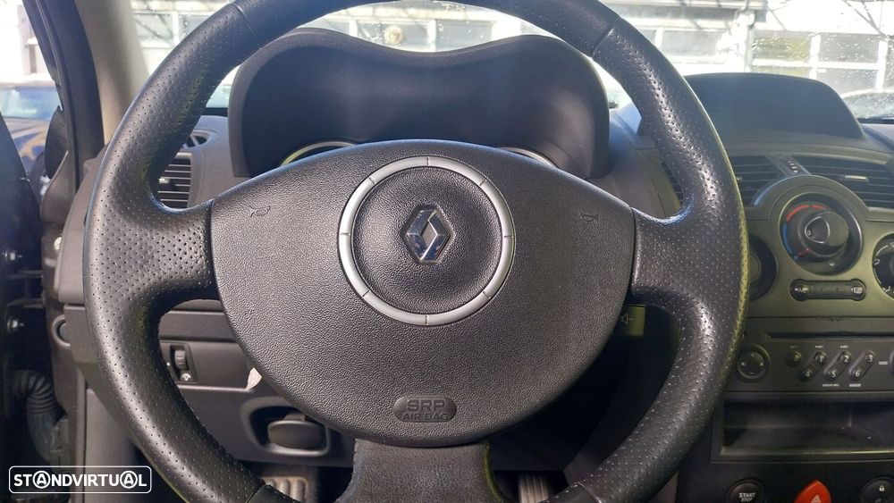 Renault Mégane 1.5 dCi Confort - 6