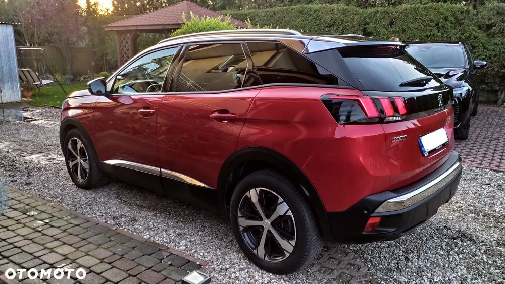 Peugeot 3008 1.2 PureTech GPF Allure S&S EAT8 - 9