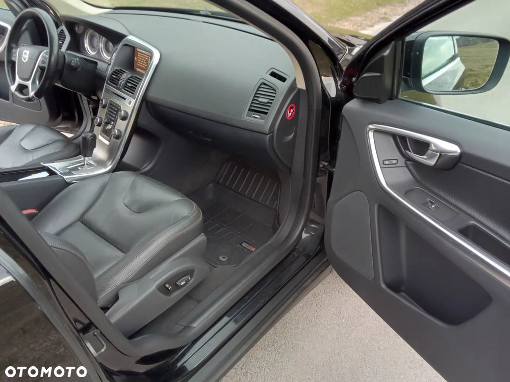 Volvo XC 60 3.2 AWD - 17