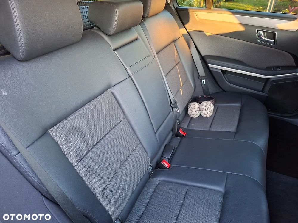 Mercedes-Benz Klasa E 250 CDI DPF BlueEFFICIENCY Automatik Avantgarde - 18