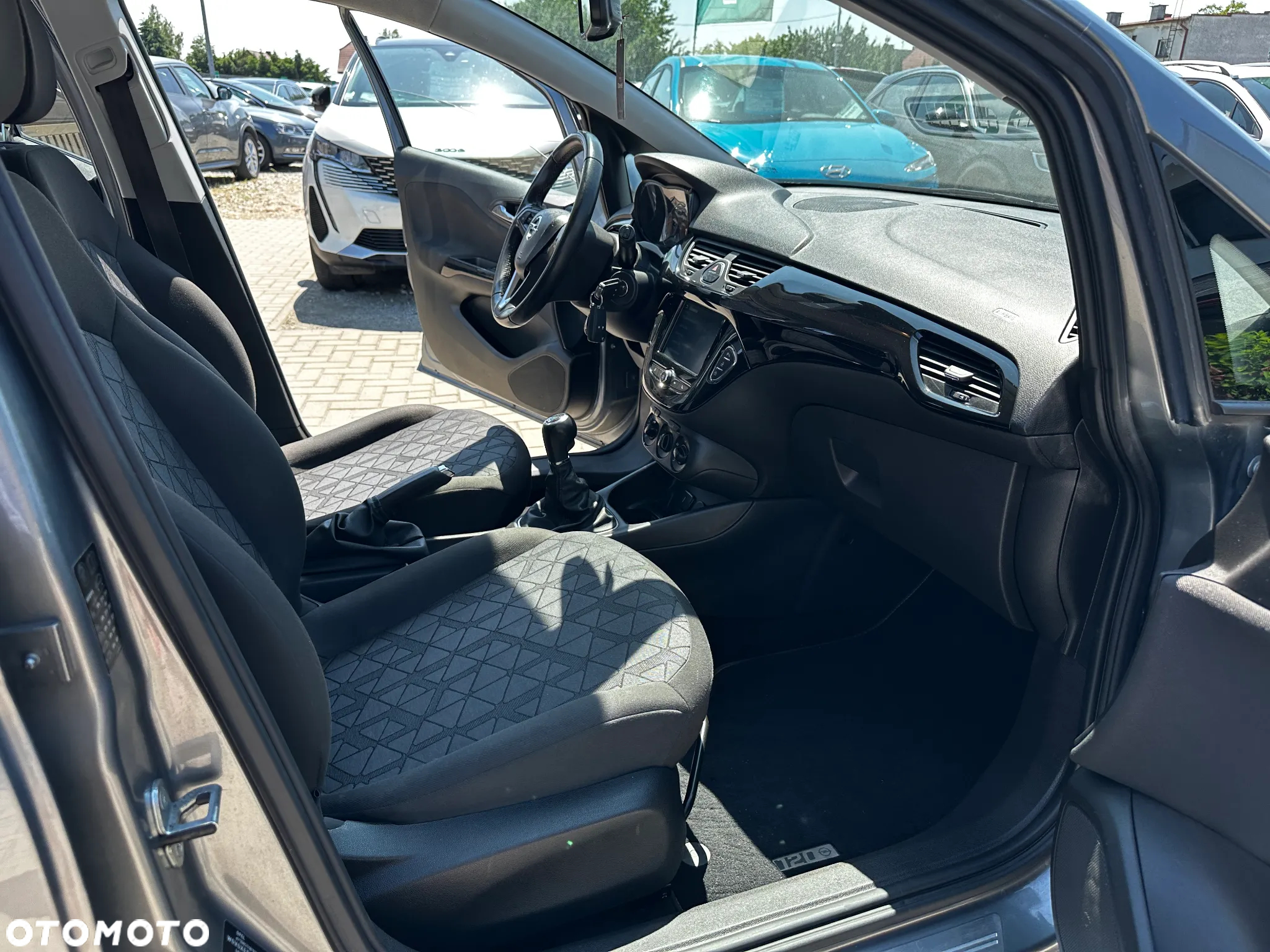 Opel Corsa - 25