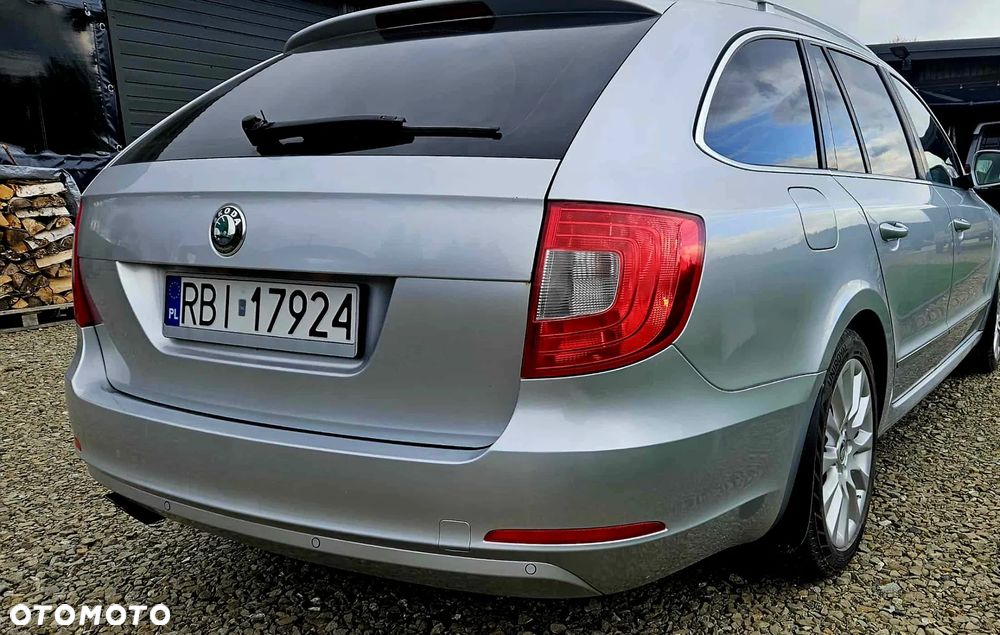 Skoda Superb 2.0 TDI 4x4 Platinum - 7